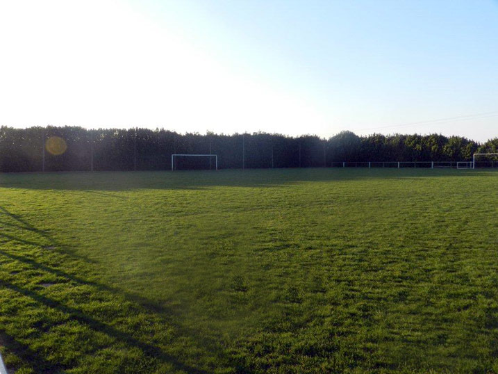 Terrain de football à Pouillé 85 Vendée